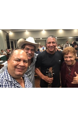 Ivan Lobo & Vitor César e Amigos