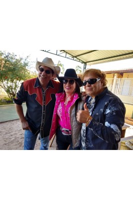 Ivan Lobo & Vitor César e Amigos