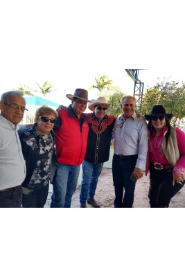 Ivan Lobo & Vitor César e Amigos